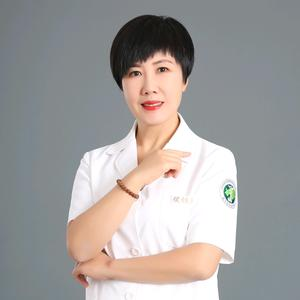 侯铁英
