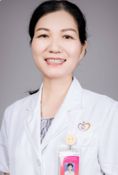 吕玉璇
