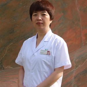 崔红英