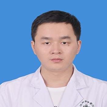 何强亮