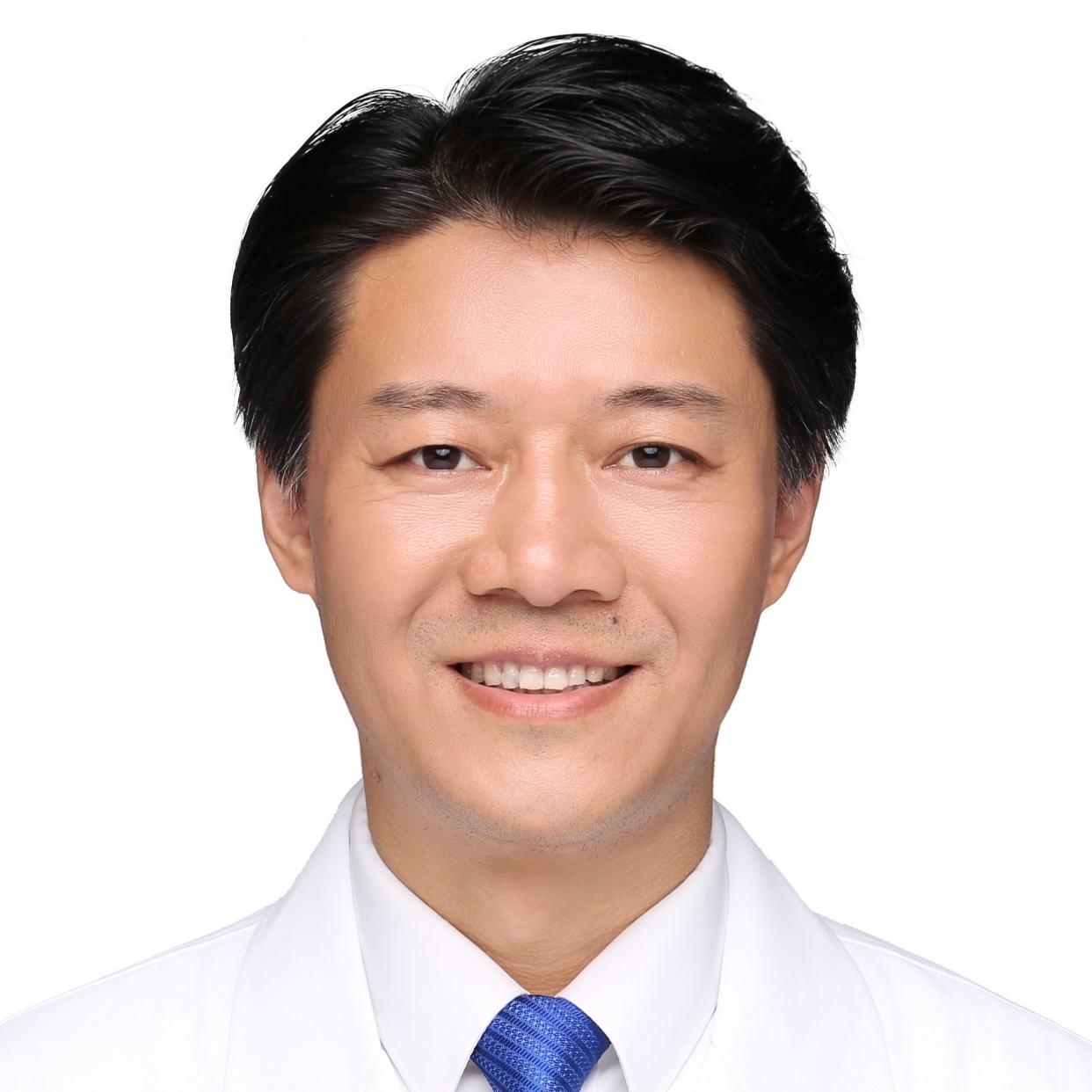 王立新
