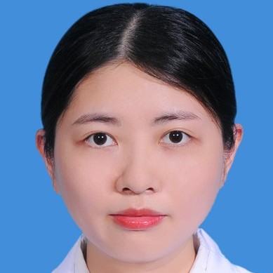 蔡译萱