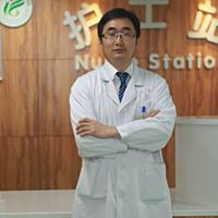 张鼎圣
