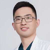 何庆健