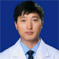 李华伟