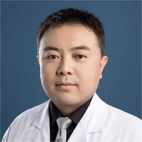 李力