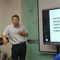 王坚