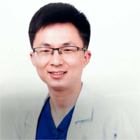 杨鸿春