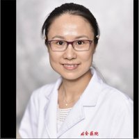 施知泓