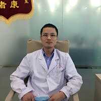 黄翔