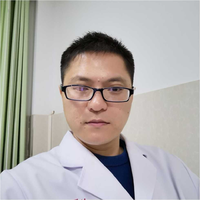 邹路明