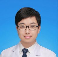 李彤