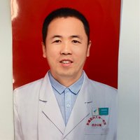 李新伟