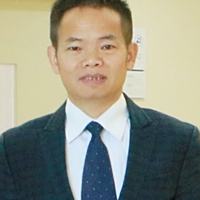 凌受毅