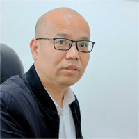 梁崇上