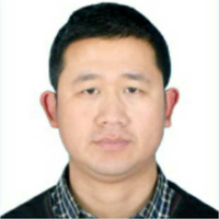 李崇斌