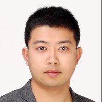李霄