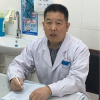 谭龙