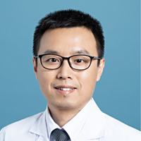 何炜