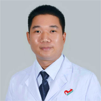 黄满平