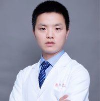 吴堃