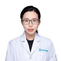 李菲医生