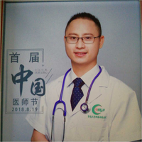 黄德平