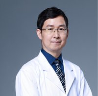 王立华