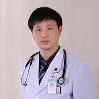 李薇