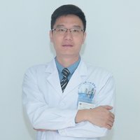 谢伟