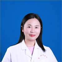 熊艺菲