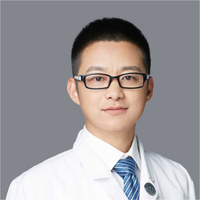 李建伟