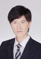 杨凡