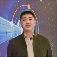 李泉
