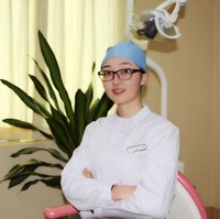 王雅蓉