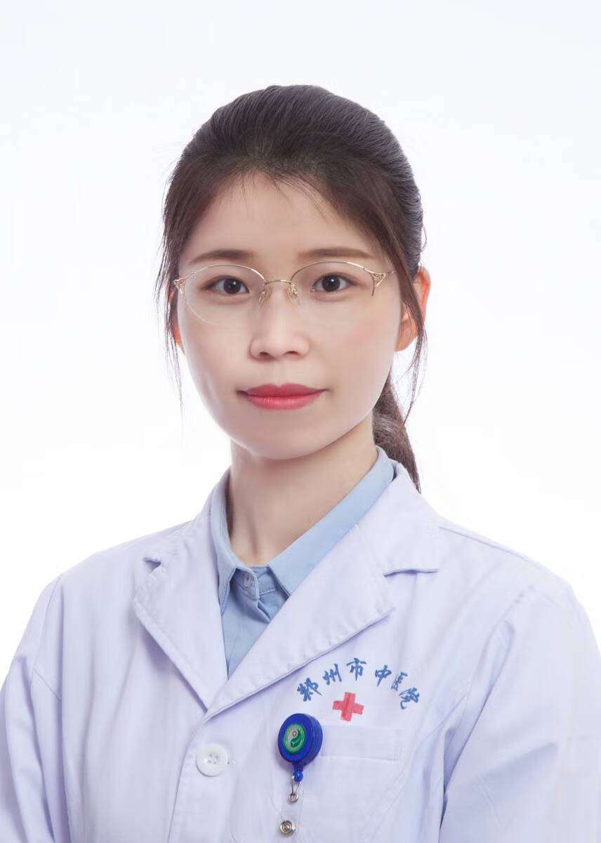 管俊芳