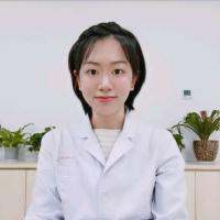 周菲