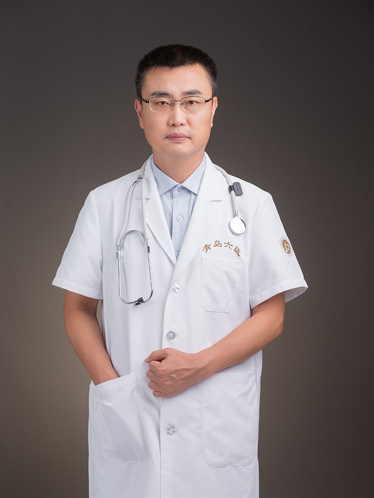 苟卫