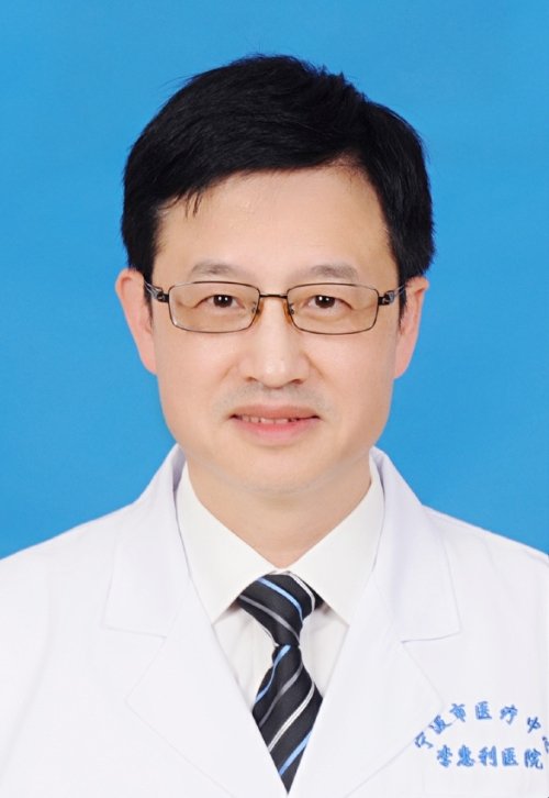 李宏