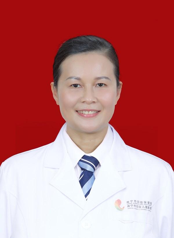 董健红