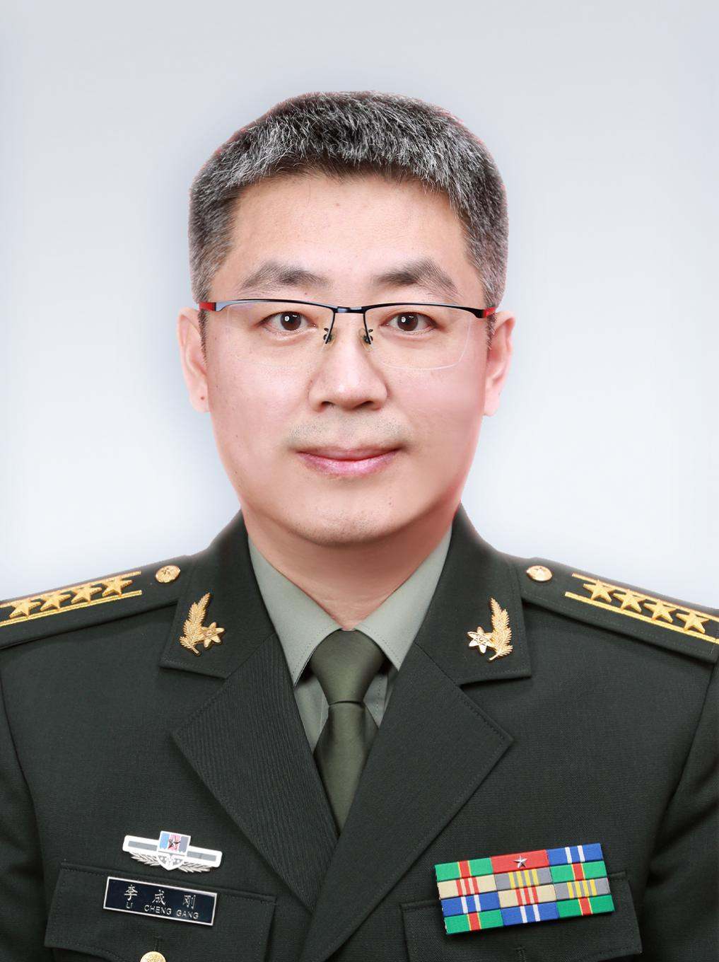 李成刚