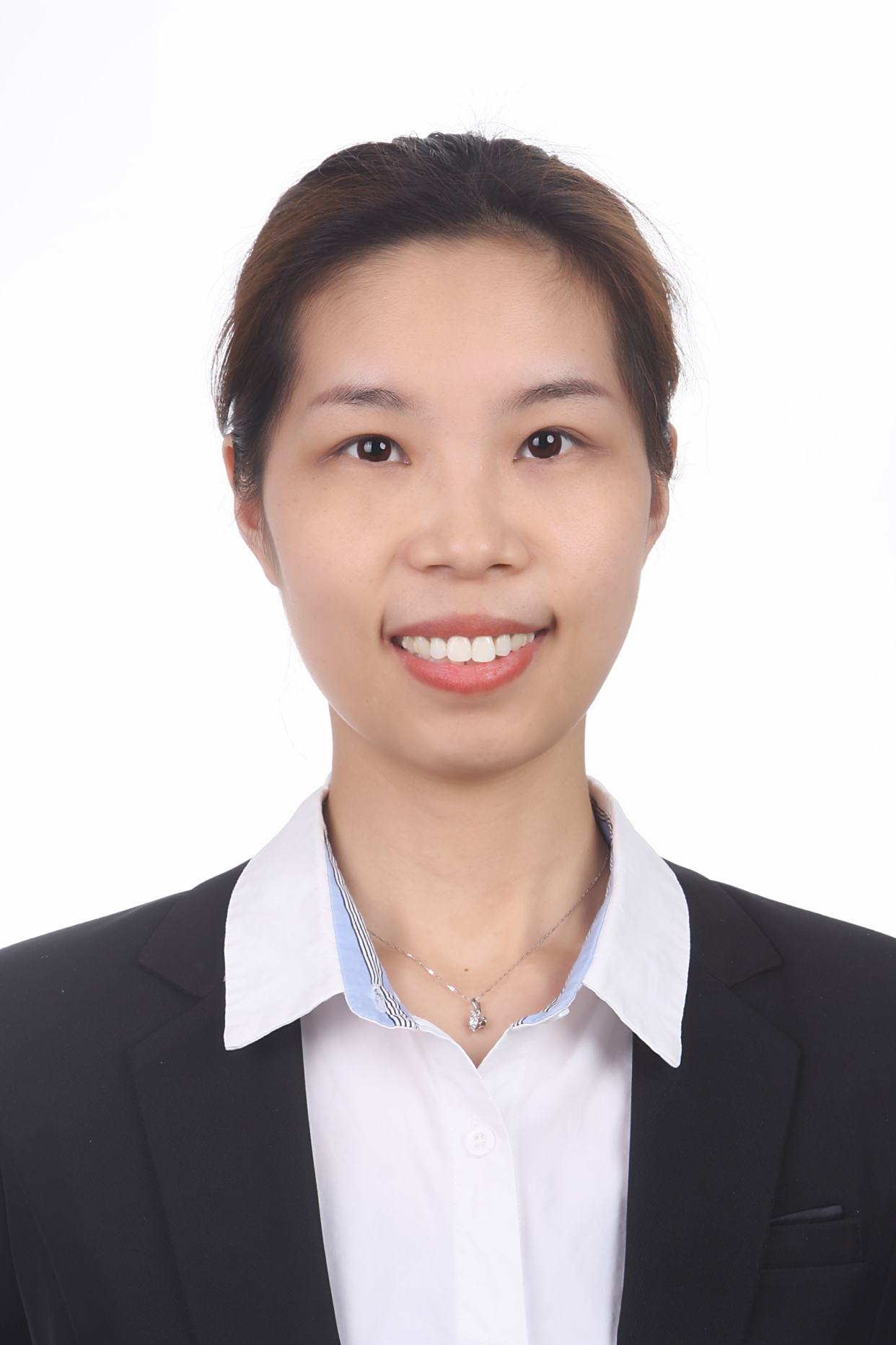 杨盼