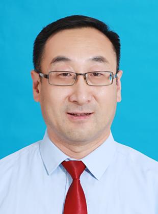 李铭