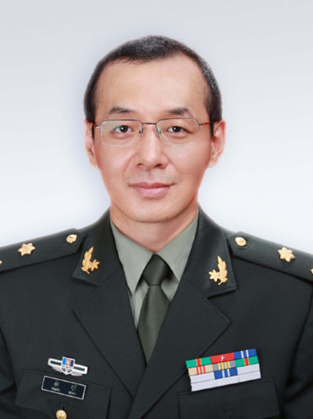 杨明