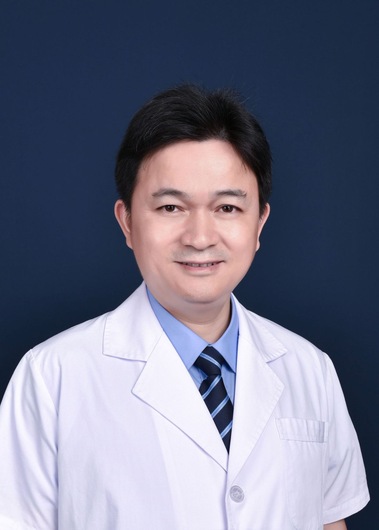 温裕庆医生