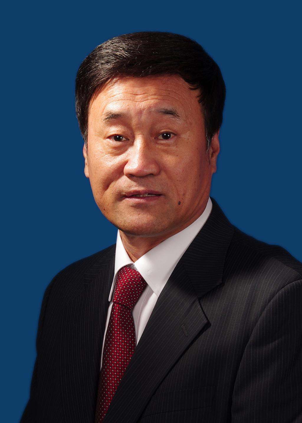 袁龙