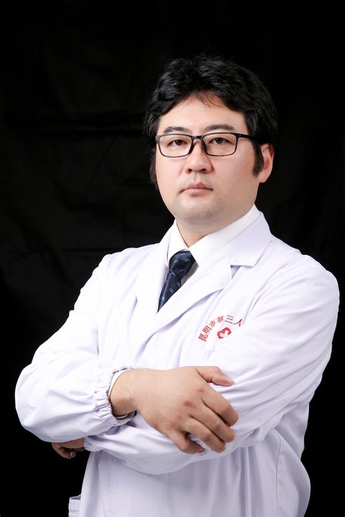 李靖华