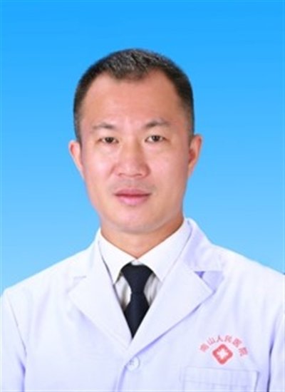 黄诗栋