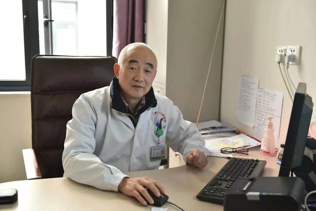 袁小江