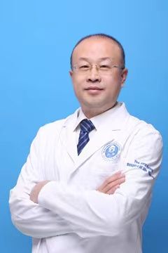 乔伟松医生